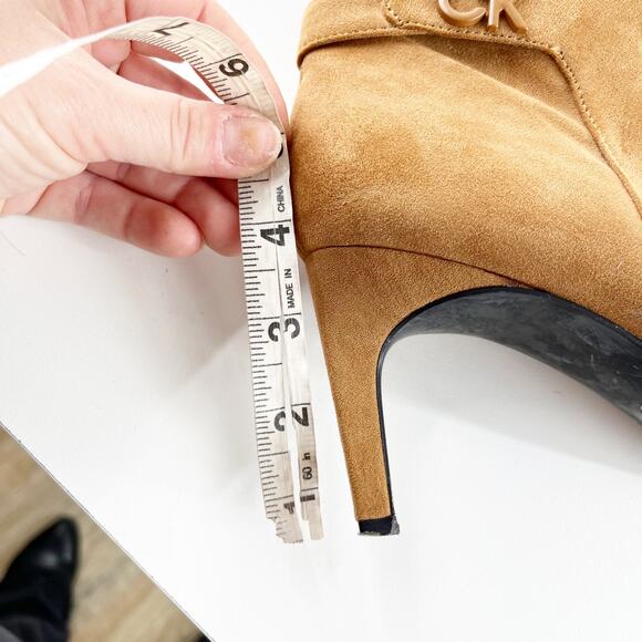 Calvin Klein Suede Pointed Toe Ankle Boots Booties Brown 7.5 - Picture 8 of 8